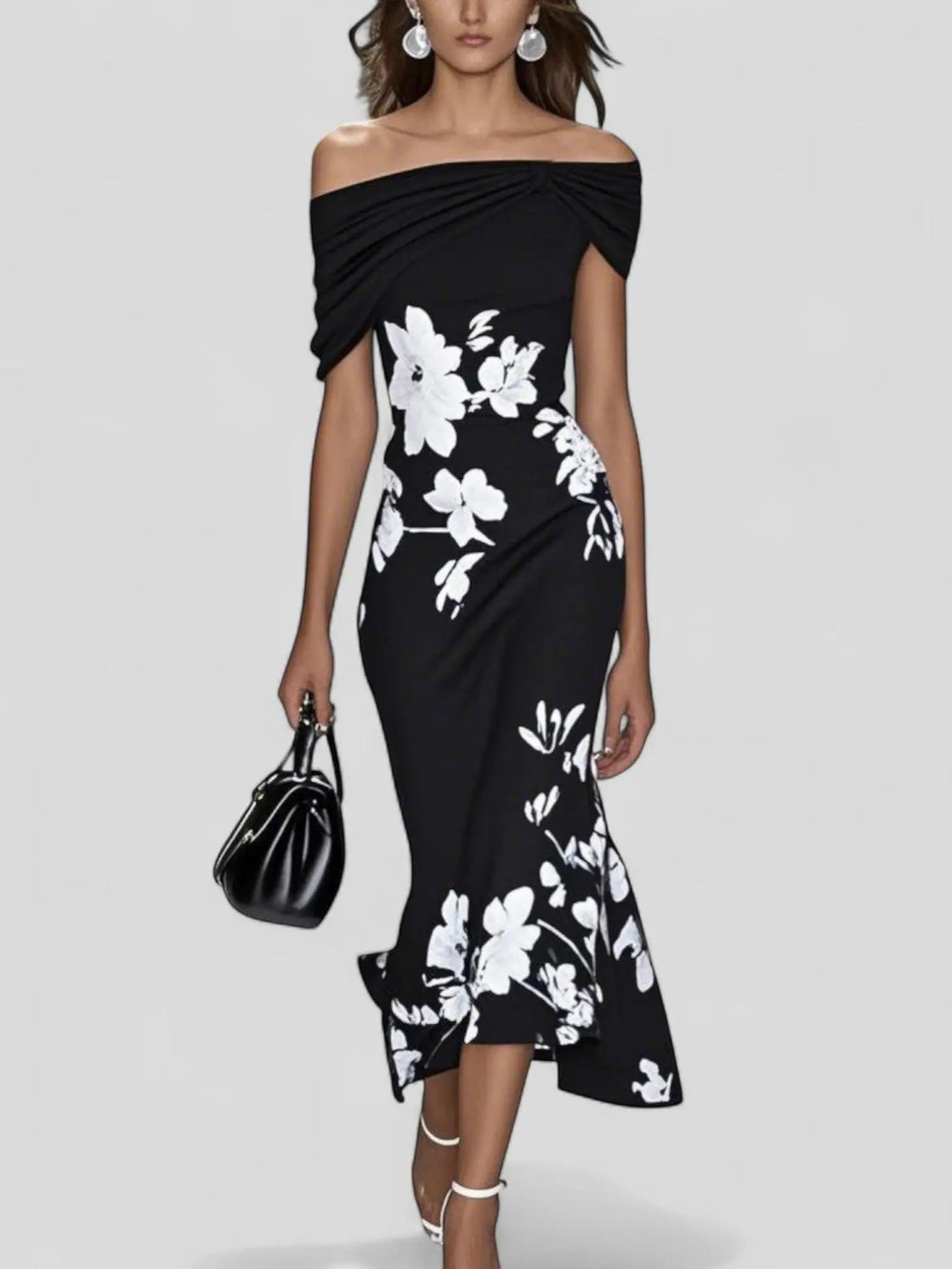 Woman wearing Black Floral Midi Dress with relaxed | Lunova