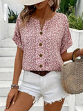 Woman wearing Floral Print Blouse with button-front, relaxed | Lunova
