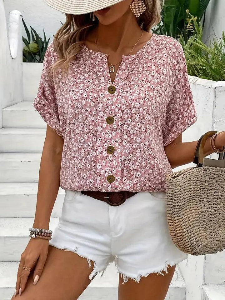 Woman wearing Floral Print Blouse with button-front, relaxed | Lunova