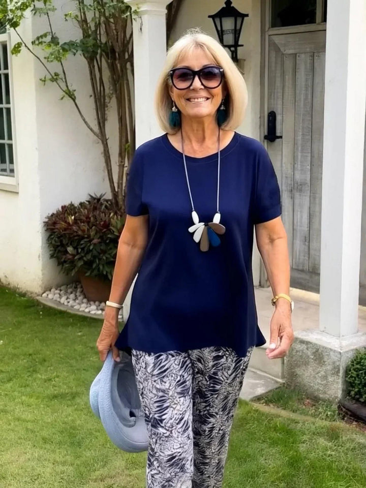 Woman wearing Floral Two-Piece Set — view 3 | Lunova