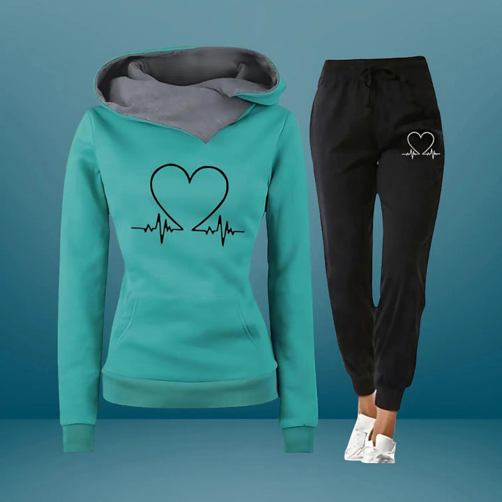 Woman wearing Green Heart Print Tracksuit with relaxed | Lunova