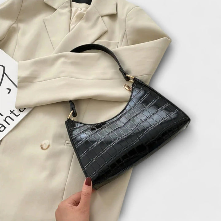 Black Iconic Shoulder Bag | Lunova