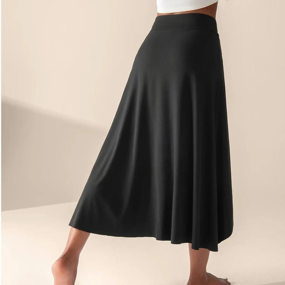 Woman wearing Midi Warp Skirt — view 2 | Lunova
