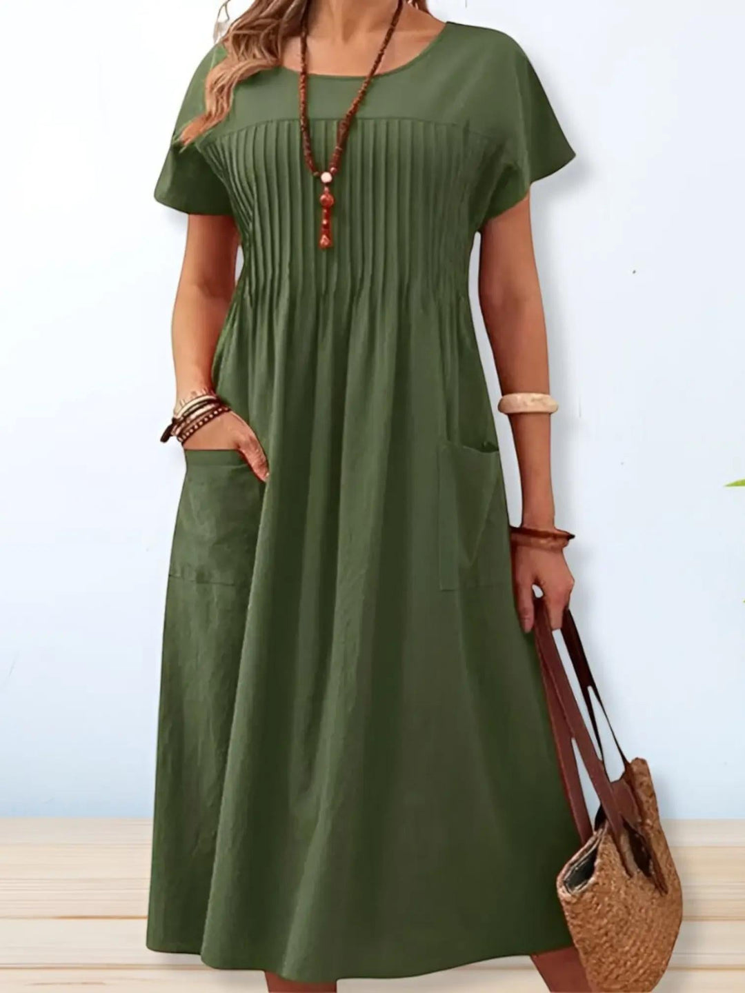 Woman wearing Green Relaxed Fit Midi Dress with relaxed | Lunova