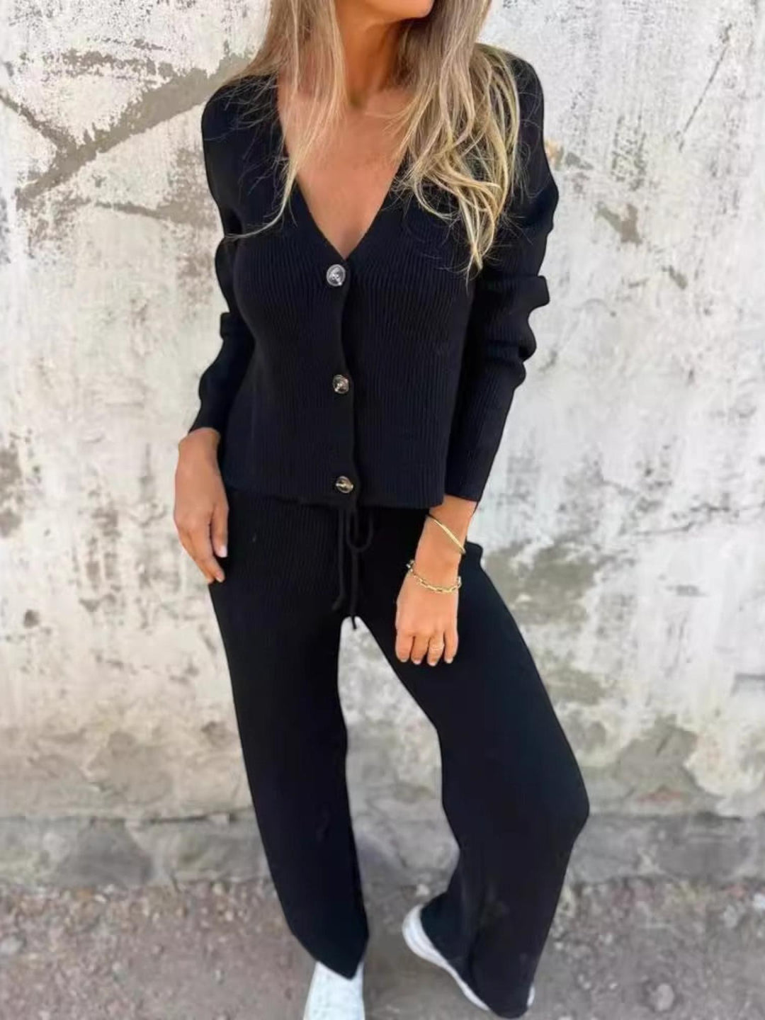 Woman wearing Black Ribbed Lounge Set with relaxed | Lunova