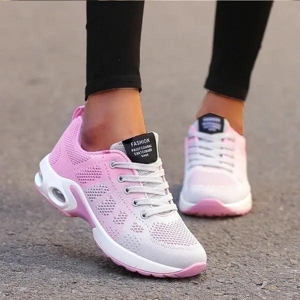 Sportive Trainers with lace, lace-up, view 2