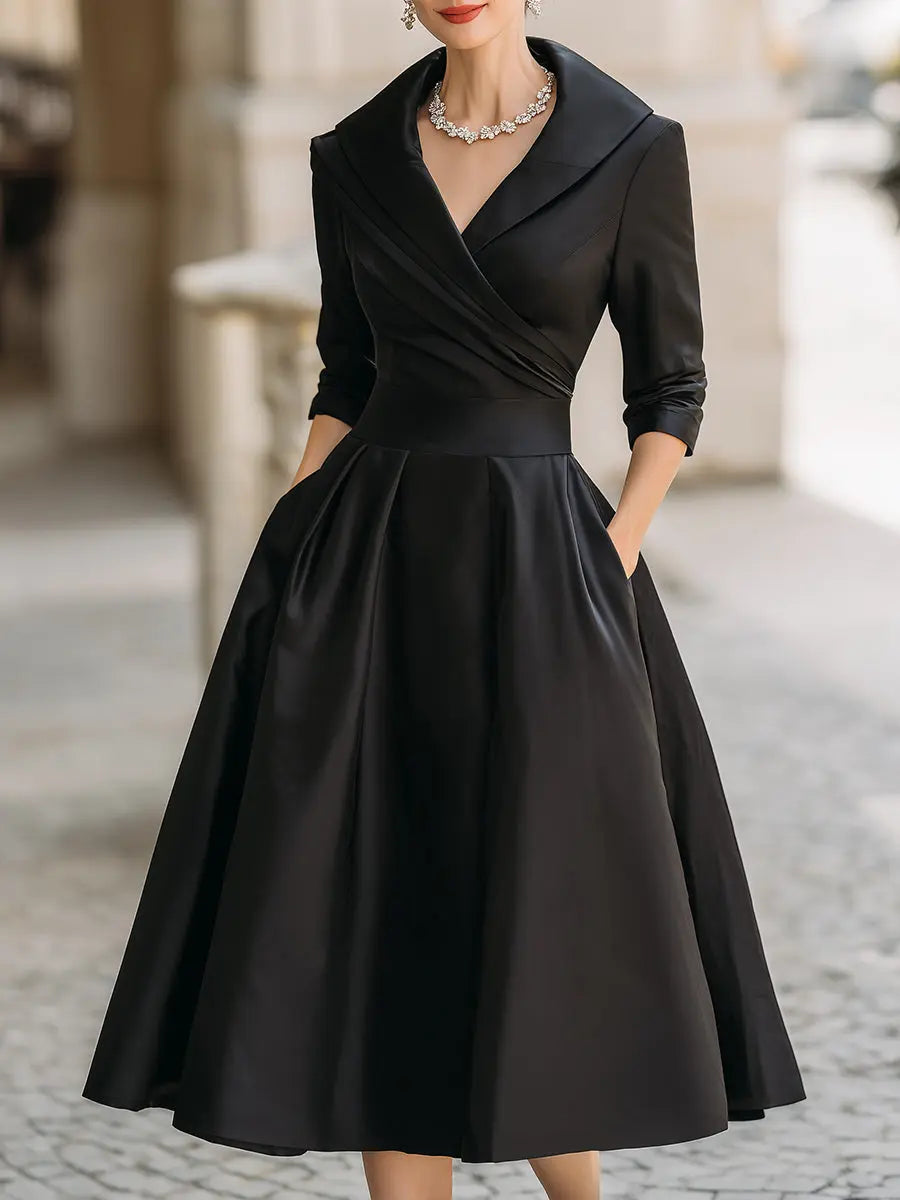 Woman wearing Black Vintage Midi Dress with A-line | Lunova
